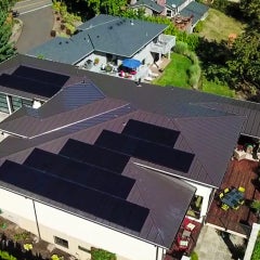 由绿灯太阳能安装的太阳能系统